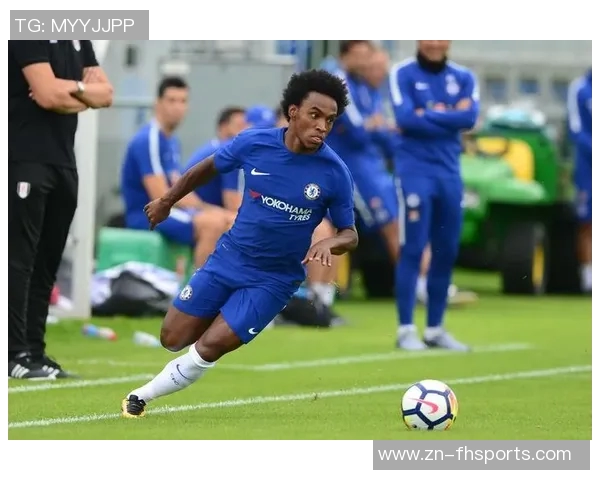 掌握足球穿裆技巧提升球技的实用指南与训练方法分享